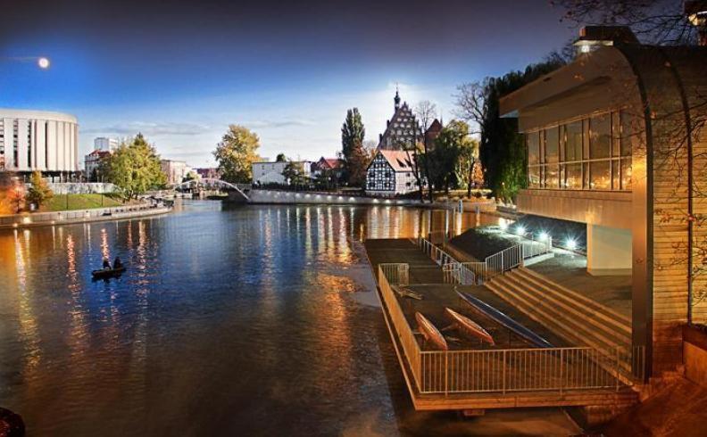 Przystan Bydgoszcz Bed & Breakfast エクステリア 写真
